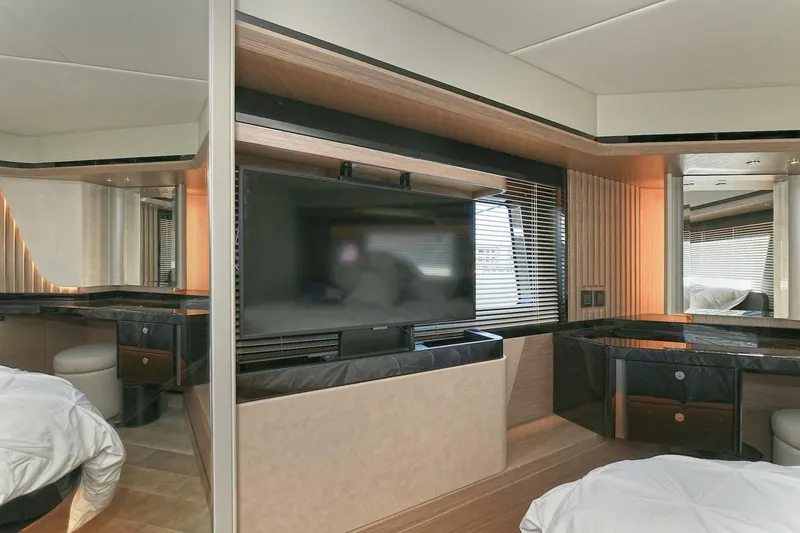  Yacht Photos Pics 2022 Absolute Navetta 58 - Image 47