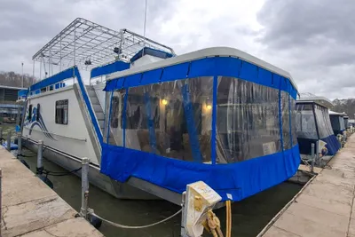 Lakeview 66 x 16 Widebody Houseboat