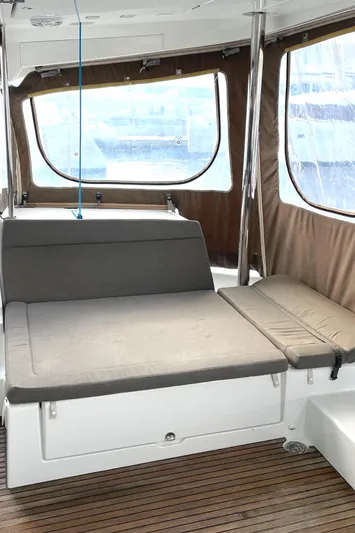 Stray Cats Yacht Photos Pics 