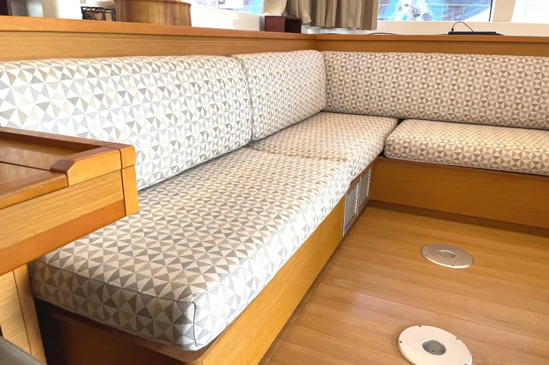 Stray Cats Yacht Photos Pics 