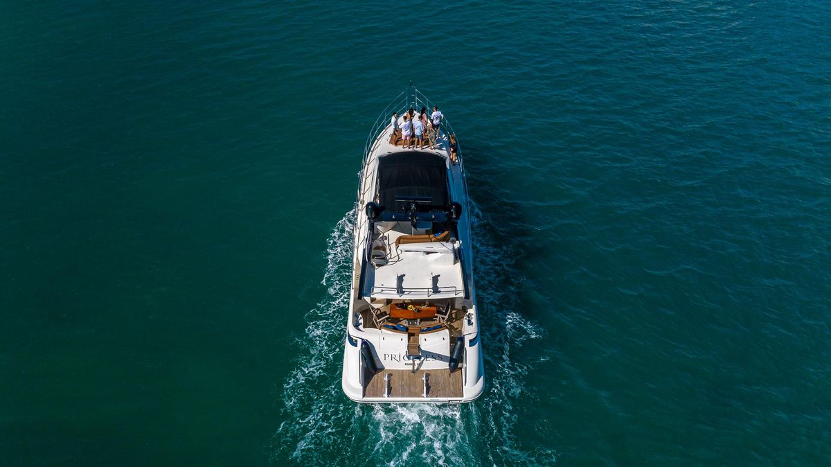 2007 Azimut 62 