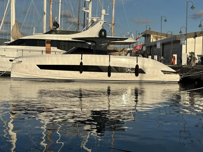  Yacht Photos Pics 