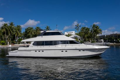 2001 80' Lazzara Yachts-80 Fort Lauderdale, FL, US