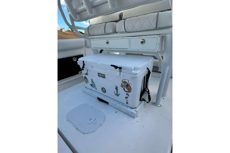  Yacht Photos Pics 2024 Sea Fox 268 Commander deck with Yeti cooler and storage drawers.