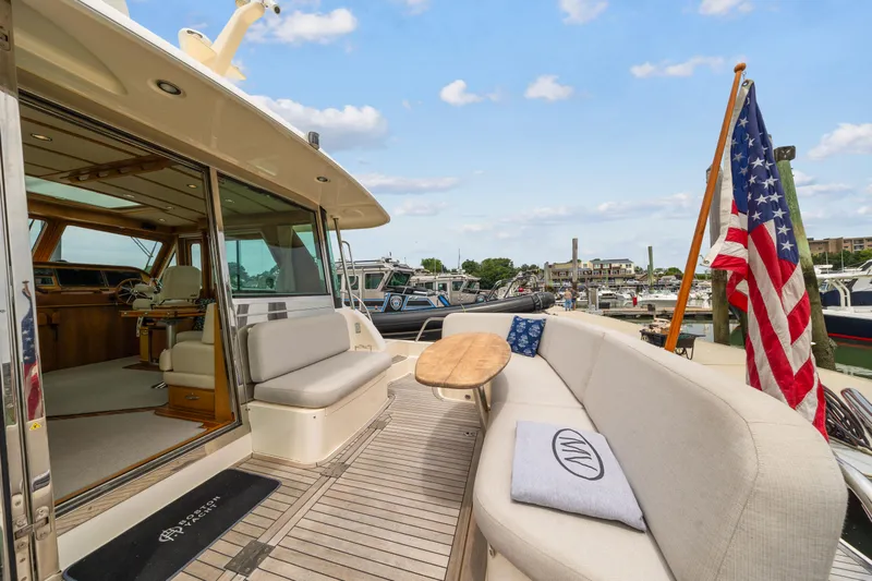  Yacht Photos Pics Cockpit