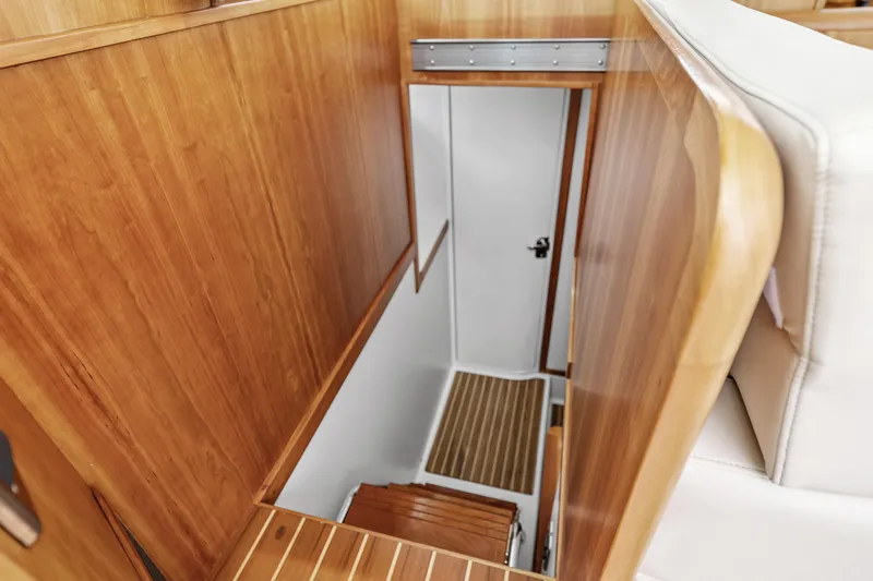  Yacht Photos Pics Stairs To Third Stateroom