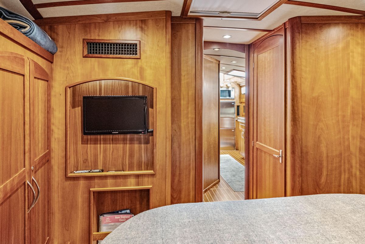 2012 Sabre 48 