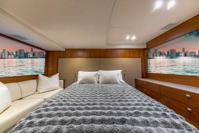 2017 Princess 48 