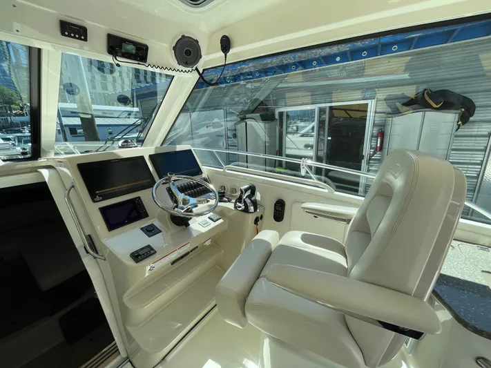 Rutherford III Yacht Photos Pics 