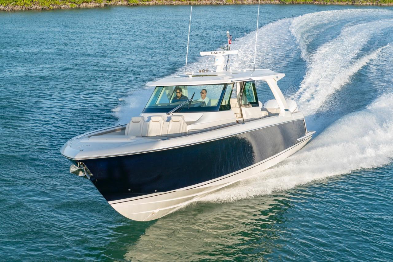 2024 tiara yachts 48 ls