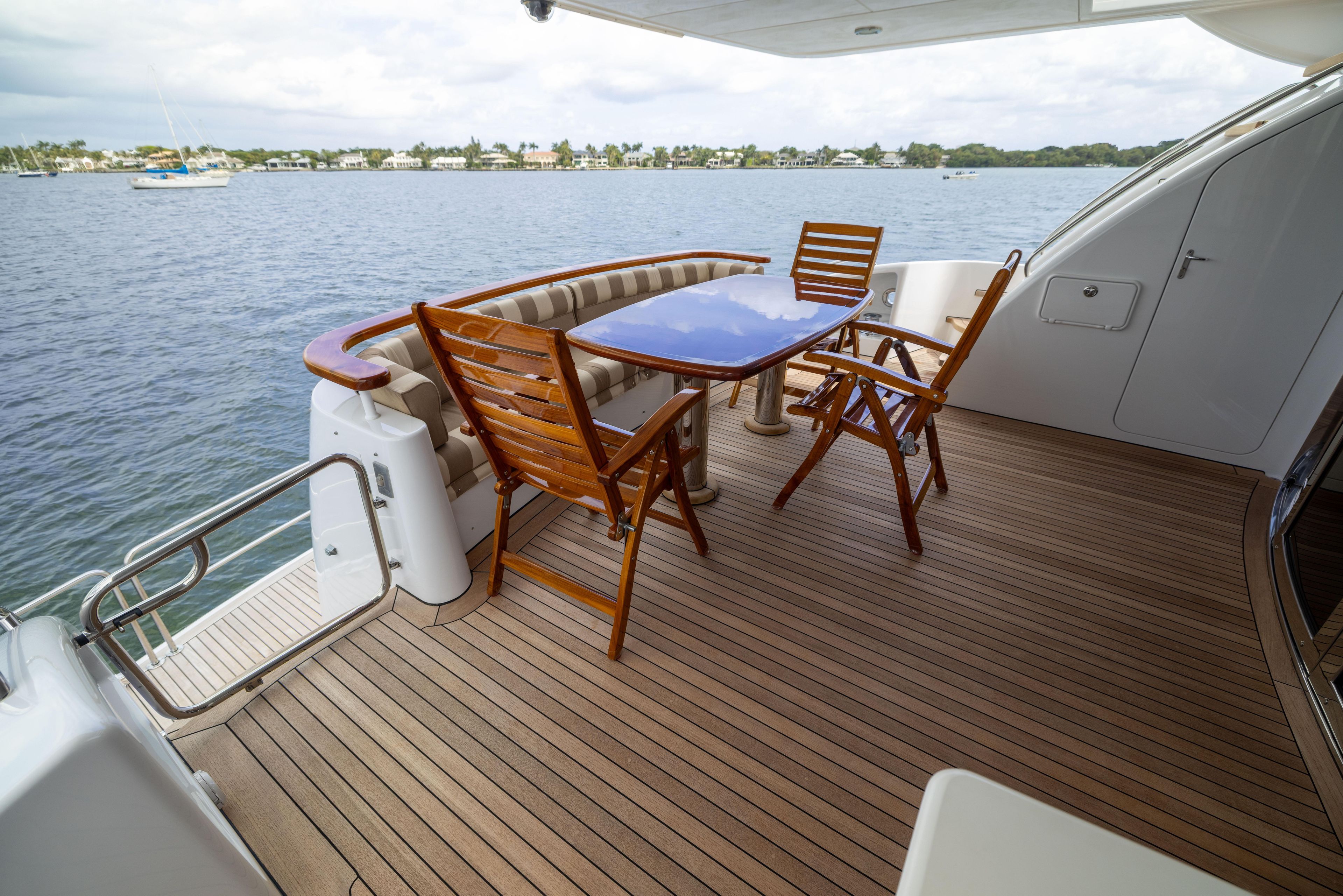 Yacht