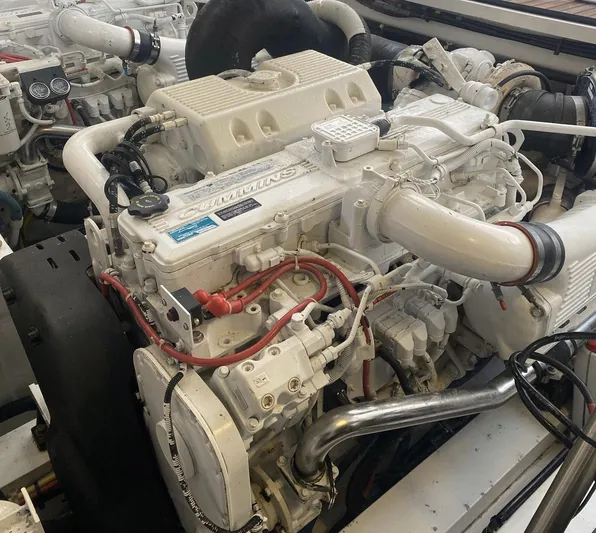 La Rosita Yacht Photos Pics 