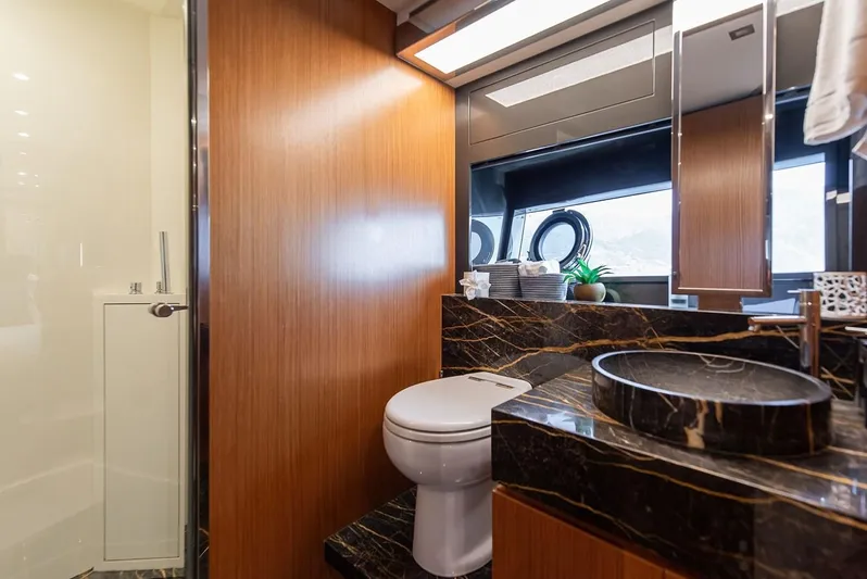 Soul Yacht Photos Pics 