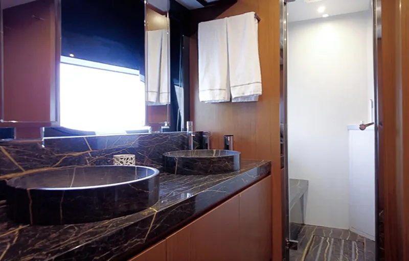 Soul Yacht Photos Pics 