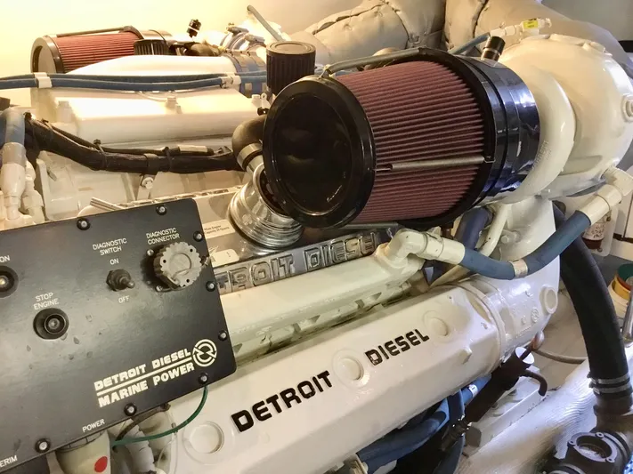 "southern Cross" Yacht Photos Pics Engine room of 1998 West Bay Sonship with Detroit Diesel Marine Power components.