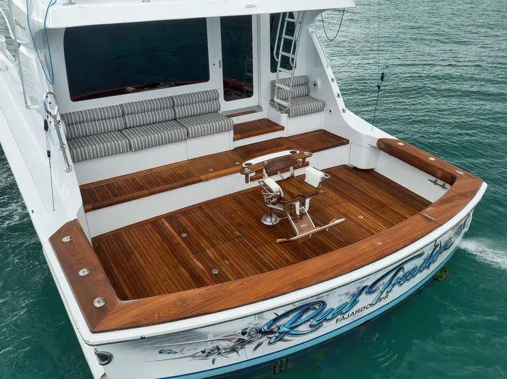Reel Trader Yacht Photos Pics 
