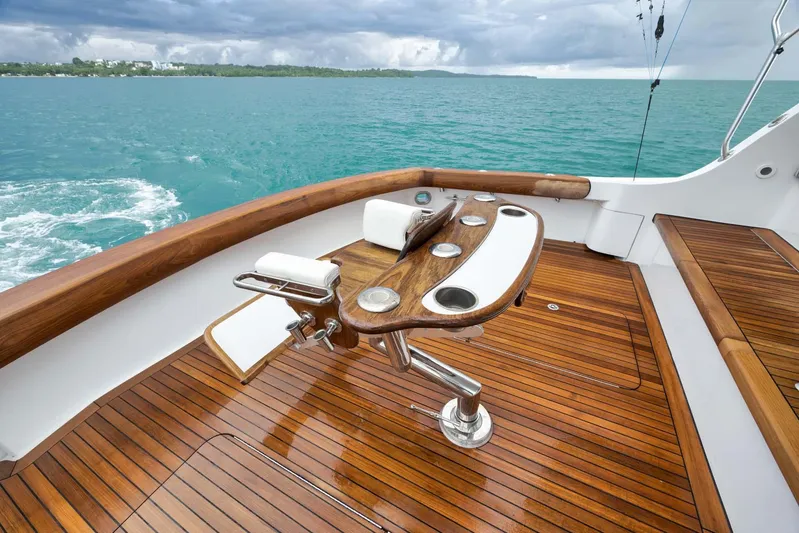 Reel Trader Yacht Photos Pics 
