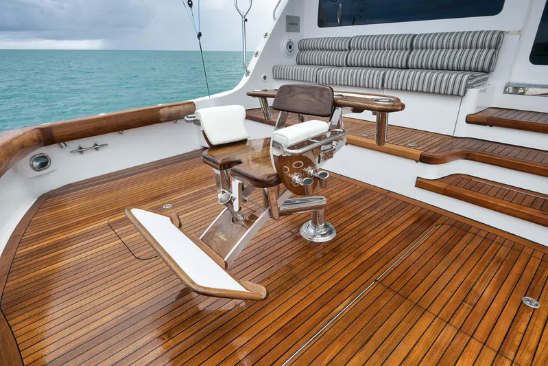 Reel Trader Yacht Photos Pics 