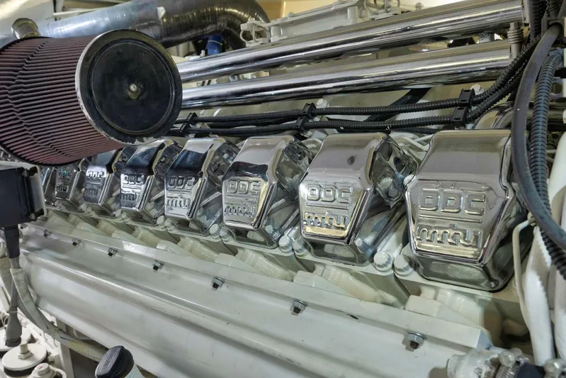 Reel Trader Yacht Photos Pics 