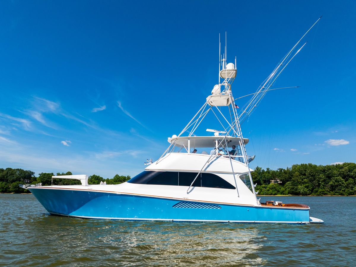2006 Viking 68 