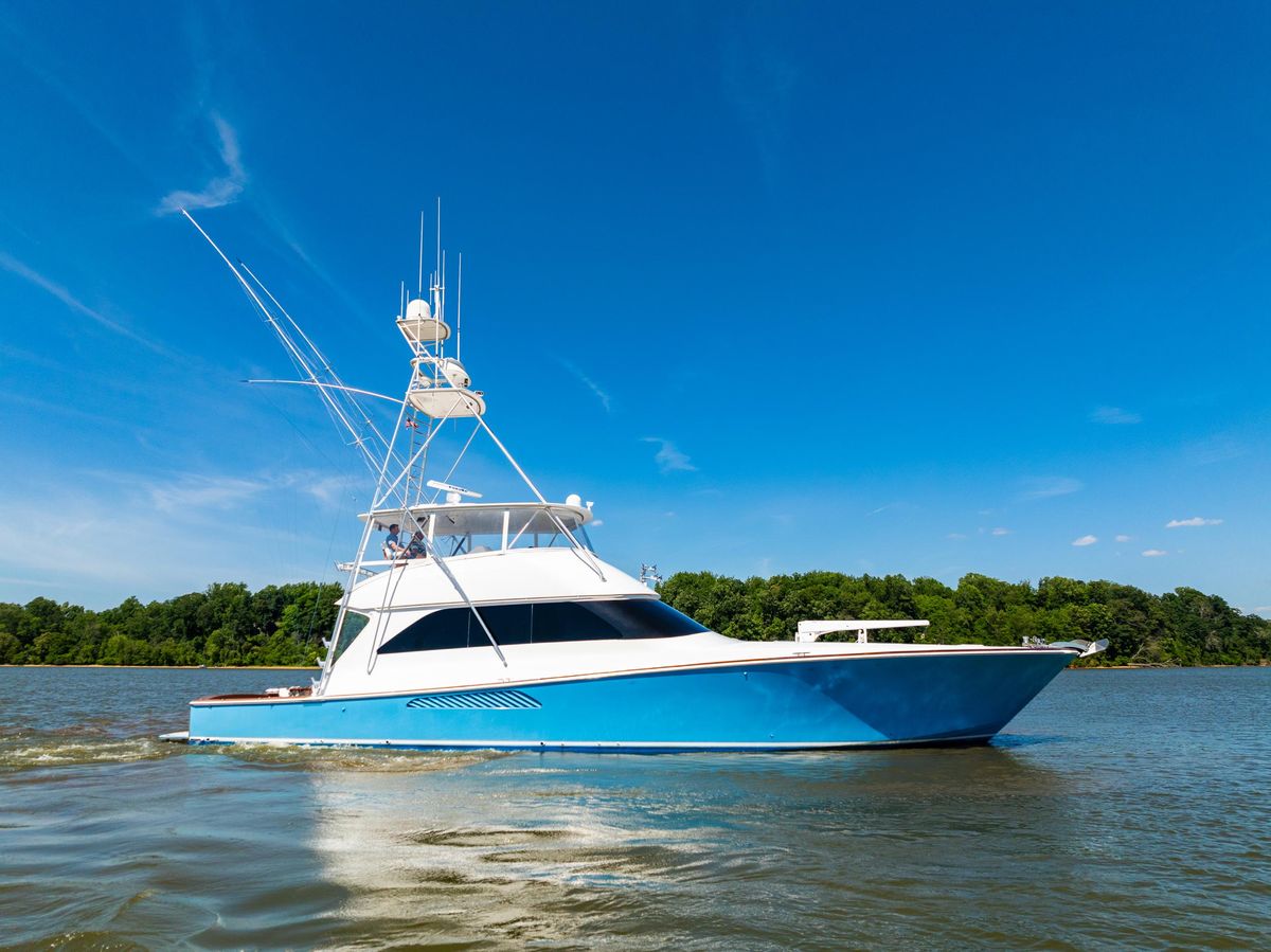 2006 Viking 68 