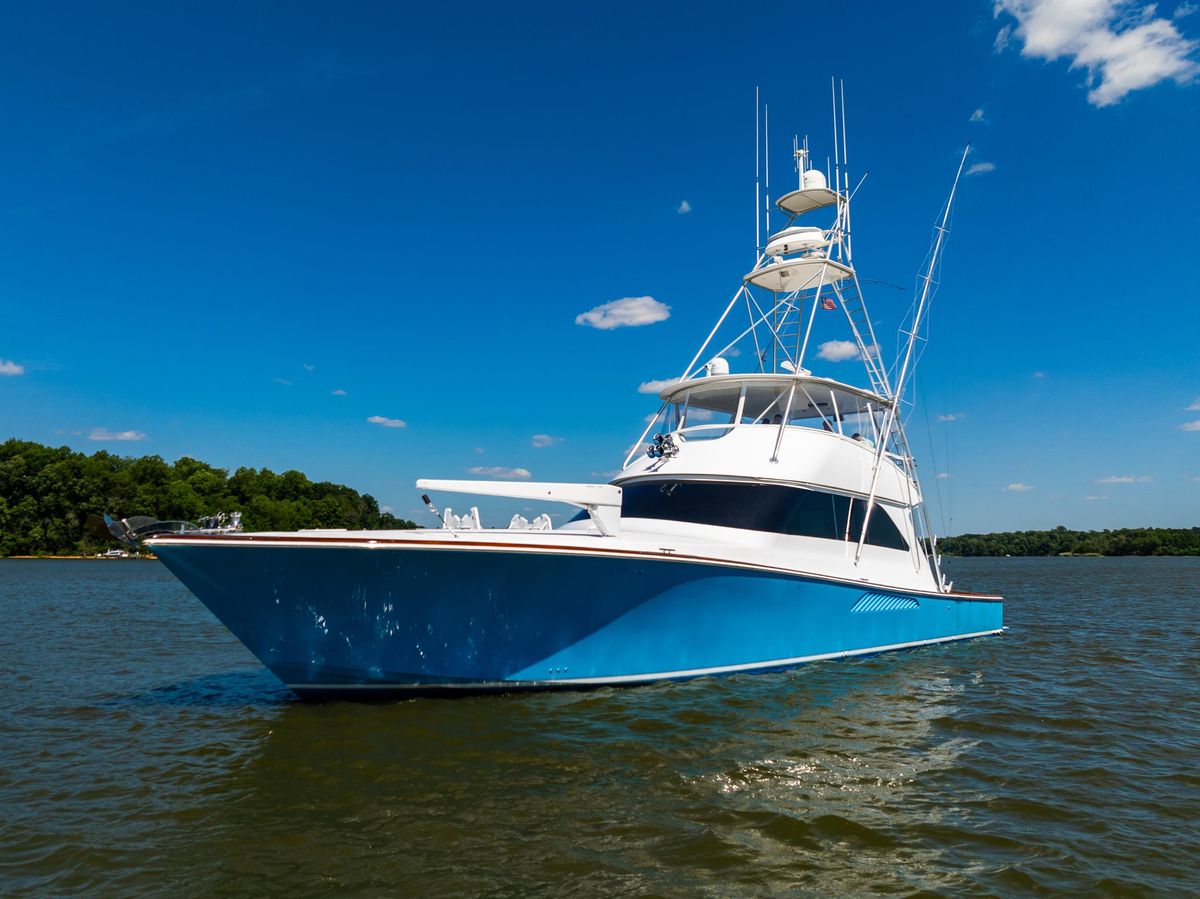 2006 Viking 68 