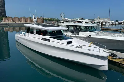 Axopar 45 XC Cross Cabin