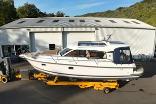 2019 Nimbus 365 Coupe