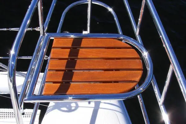 Makani Yacht Photos Pics 