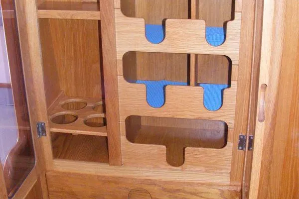 Makani Yacht Photos Pics Wooden cabinet in Seawind 1000 XL, year 2008.