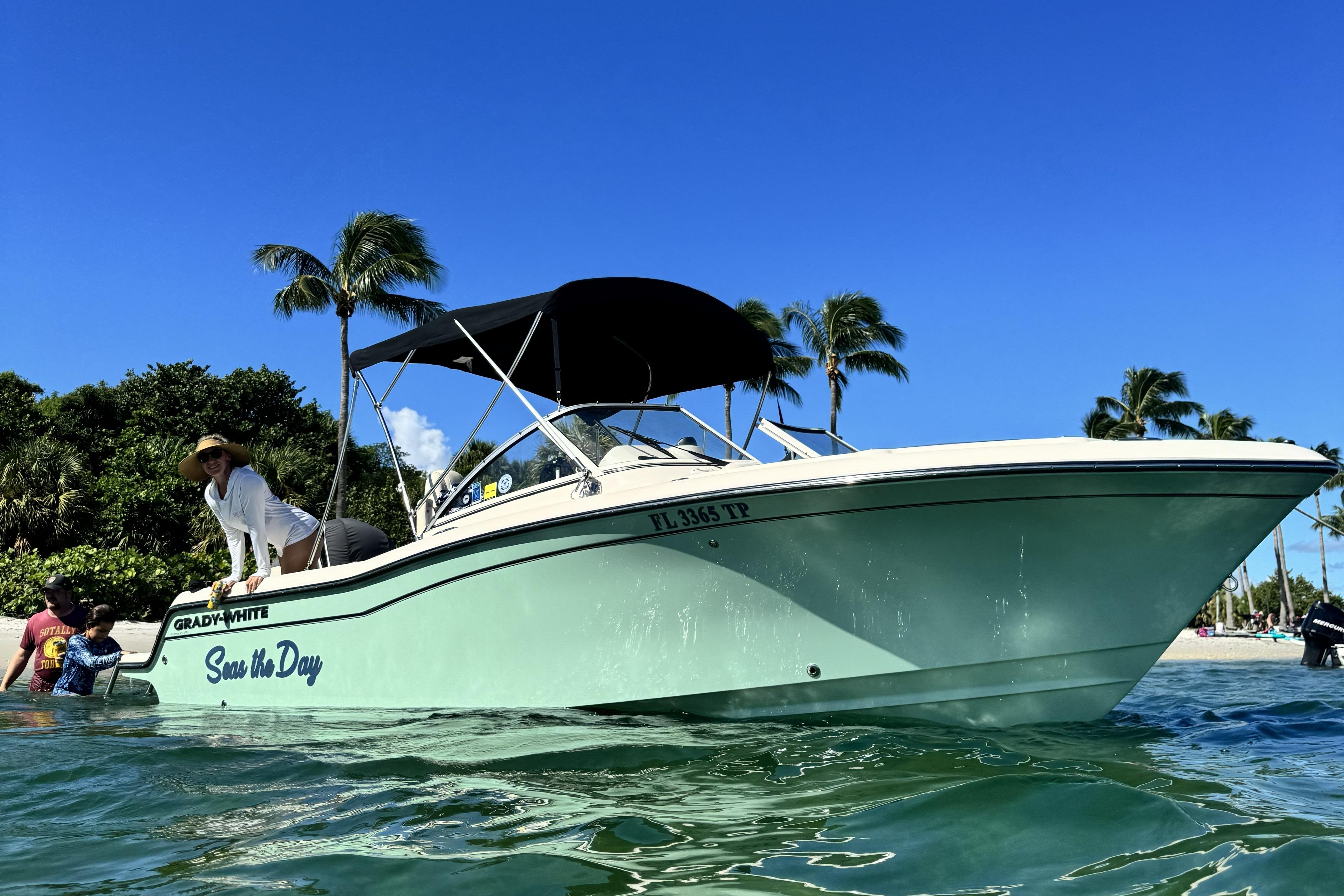 2023 Grady-White Freedom 215 - Image 2