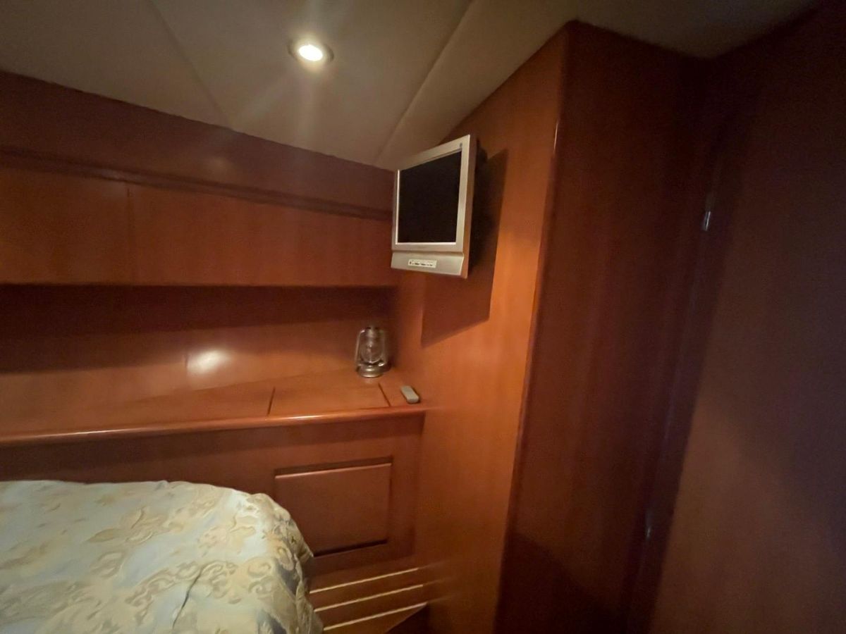 2005 Novatec 48 
