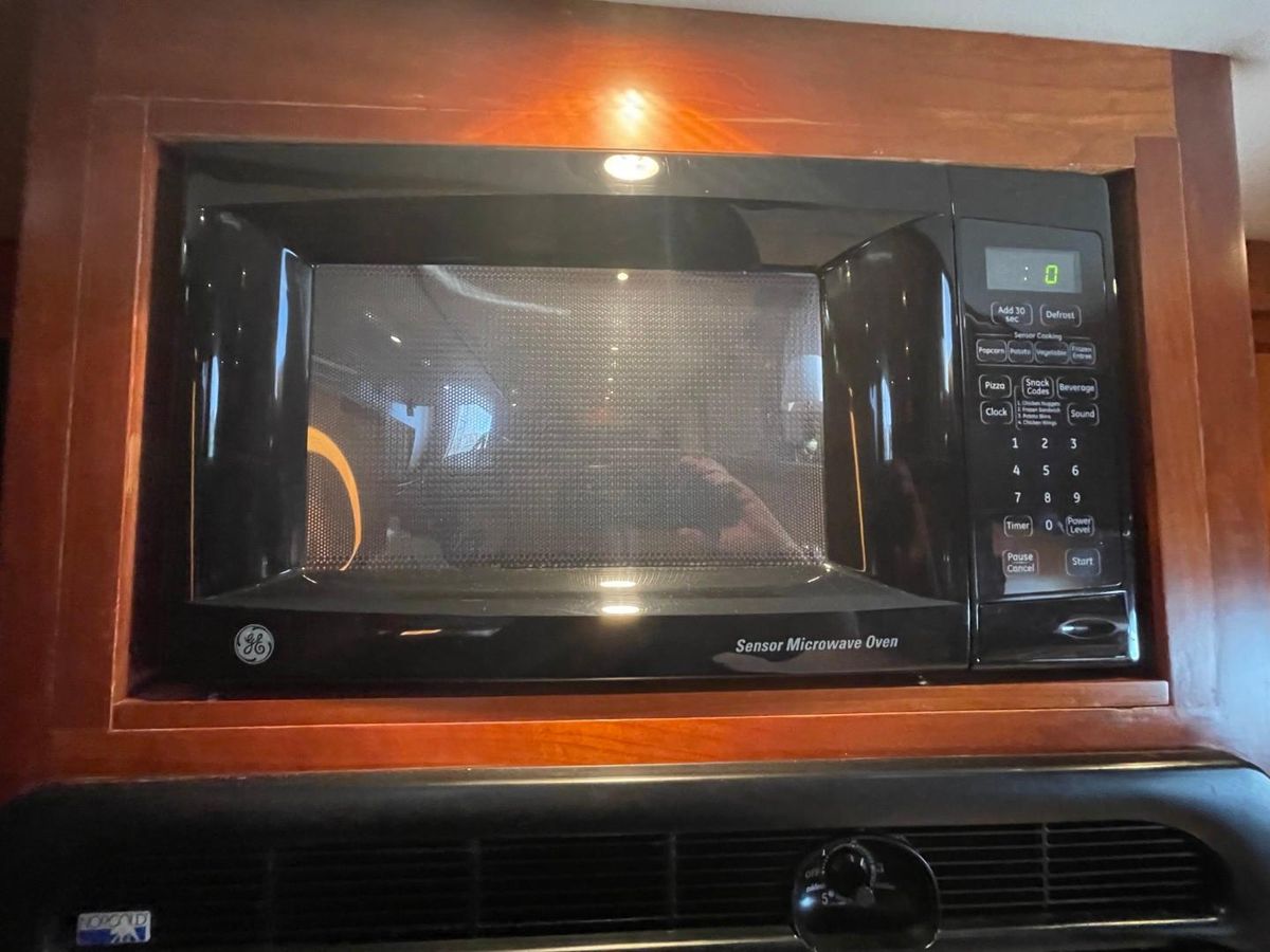 2005 Novatec 48 