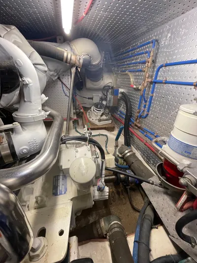 The Lucky Dreamers Yacht Photos Pics 