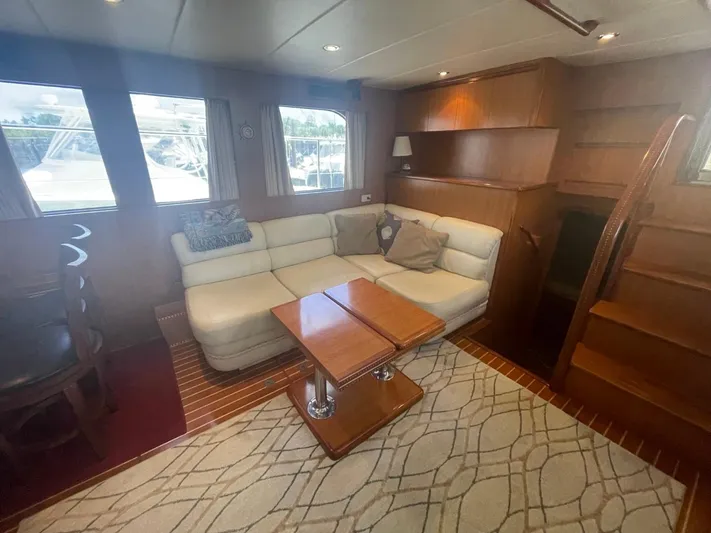 The Lucky Dreamers Yacht Photos Pics 