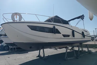 2021 Quicksilver Activ 875 Sundeck