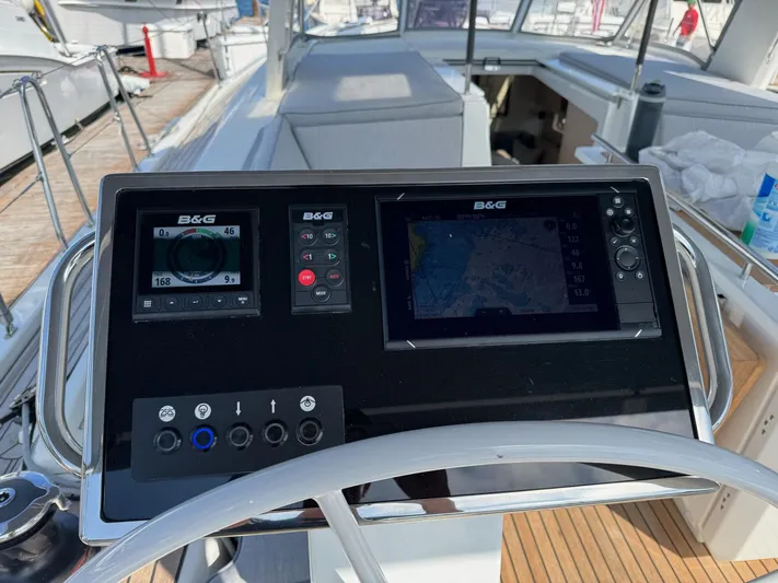 Archimedes Yacht Photos Pics XL Console port side with B&G MFD, Auto Pilot, B&G Triton wind and speed read out and switches