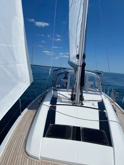 Archimedes Yacht Photos Pics Archimedes sailing 2