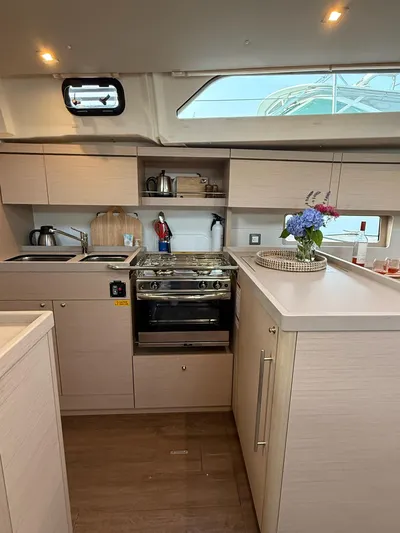 Archimedes Yacht Photos Pics Galley