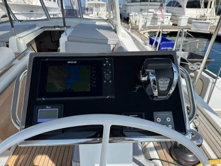 Archimedes Yacht Photos Pics XL Console port side with Engine Control, Bow Thruster, Windlass control with chain counter and B&G MFD