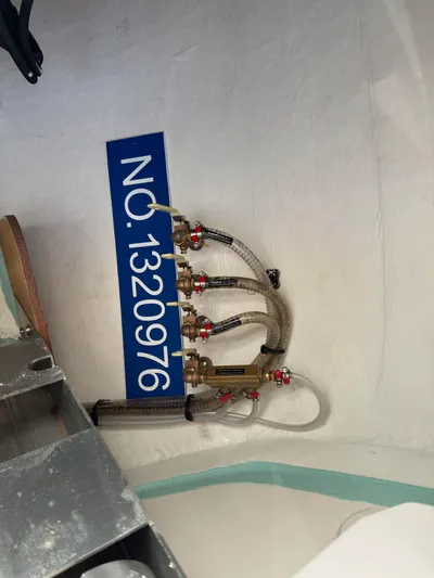 Archimedes Yacht Photos Pics Manifold and Offical Number