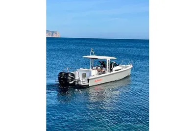 2017 Axopar 37 T-Top