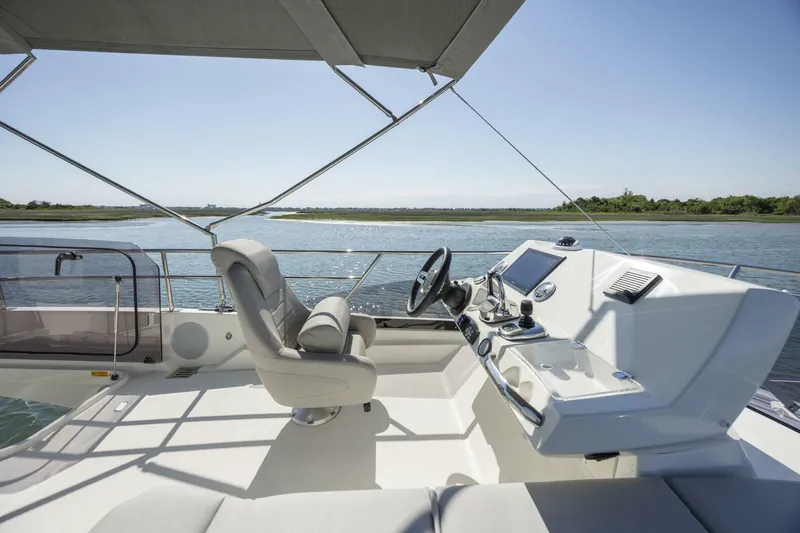  Yacht Photos Pics 2024 Prestige 420 - Image 55