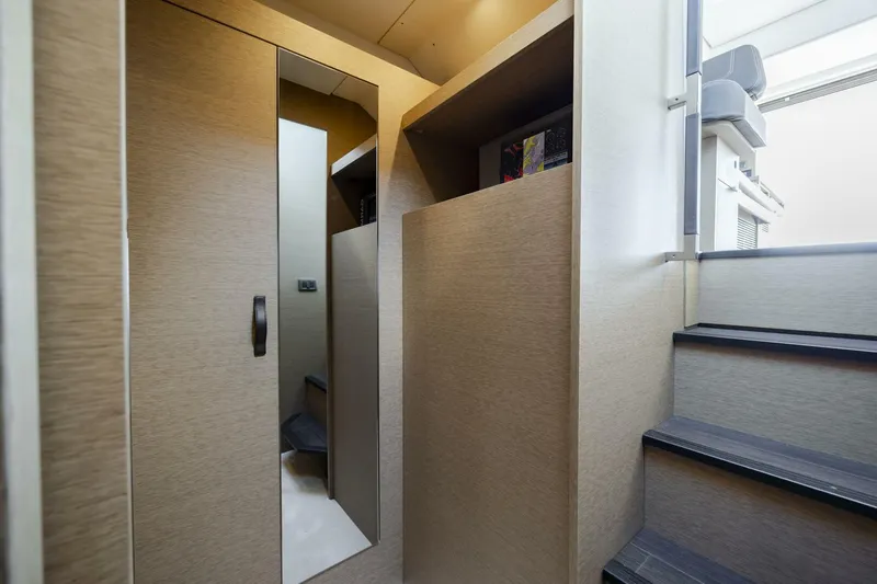  Yacht Photos Pics 2024 Prestige 420 - Image 41