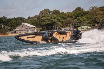 2025 Scorpion Tourer 34