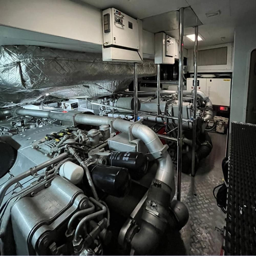 2012 Pershing 91 