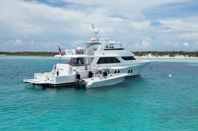 Yacht