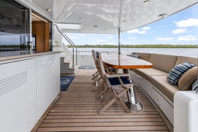 Yacht
