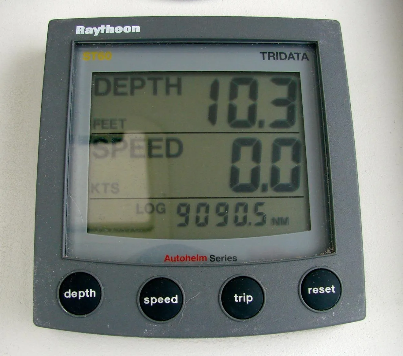 Raytheon Tridata display on Mainship Pilot 34, 2000.