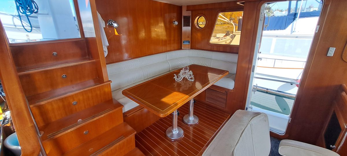 2012 Integrity 46 
